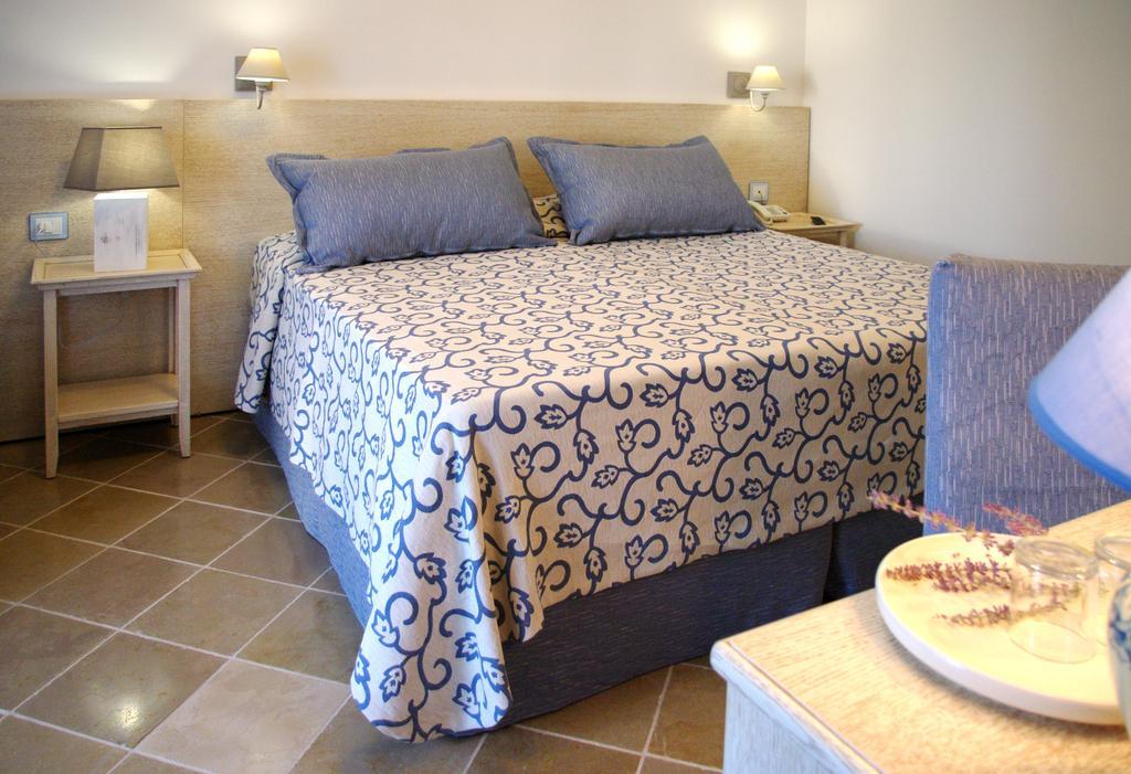 Masseria Torre Del Diamante Torre Canne Habitación foto